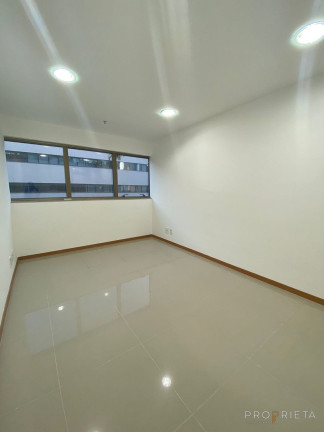 Imagem Sala Comercial à Venda, 25 m² em Barra Da Tijuca - Rio De Janeiro