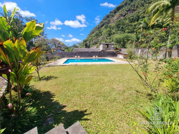 Imagem Casa com 4 Quartos à Venda, 354 m² em Granja Guarani - Teresópolis Imagem Casa com 4 Quartos à Venda, 354 m² em Granja Guarani - Teresópolis
