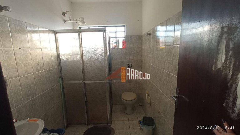 Imagem Casa com 6 Quartos à Venda, 120 m² em Ermelino Matarazzo - São Paulo Imagem Casa com 6 Quartos à Venda, 120 m² em Ermelino Matarazzo - São Paulo