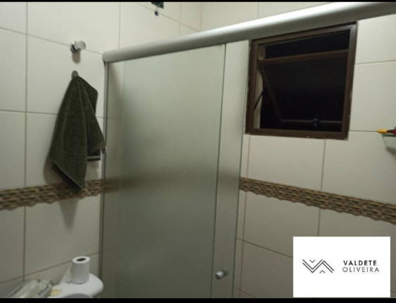 Imagem Casa com 2 Quartos à Venda,  em Vila Pinheiro - Jacareí