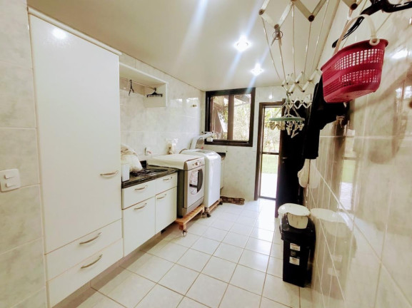 Imagem Imóvel com 4 Quartos à Venda, 389 m² em Pirabeiraba (pirabeiraba) - Joinville