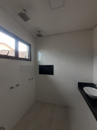 Imagem Casa com 3 Quartos à Venda, 219 m² em Portal Do Sol Green - Goiania Imagem Casa com 3 Quartos à Venda, 219 m² em Portal Do Sol Green - Goiania