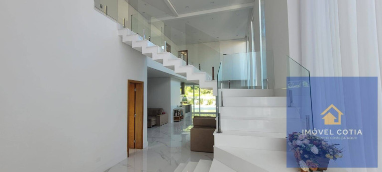 Imagem Casa de Condomínio com 3 Quartos à Venda, 560 m² em Jardim Do Golf I - Jandira Imagem Casa de Condomínio com 3 Quartos à Venda, 560 m² em Jardim Do Golf I - Jandira