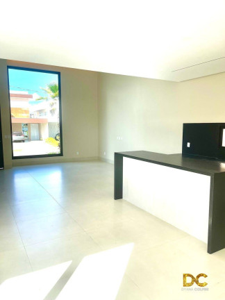 Imagem Casa de Condomínio com 3 Quartos à Venda, 230 m² em Petrópolis - Várzea Grande Imagem Casa de Condomínio com 3 Quartos à Venda, 230 m² em Petrópolis - Várzea Grande