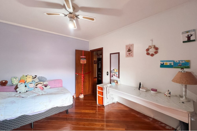 Imagem Casa com 3 Quartos à Venda, 211 m² em Niterói - Canoas Imagem Casa com 3 Quartos à Venda, 211 m² em Niterói - Canoas