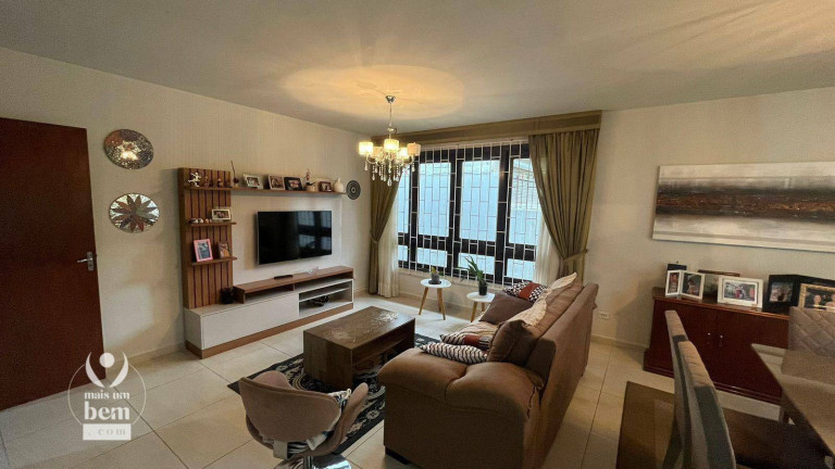 Imagem Casa com 5 Quartos à Venda, 236 m² em Atuba - Curitiba