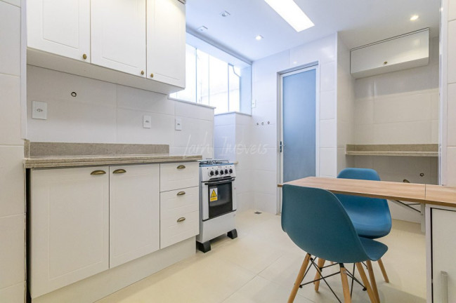 Imagem Apartamento com 2 Quartos à Venda, 80 m² em Copacabana - Rio De Janeiro Imagem Apartamento com 2 Quartos à Venda, 80 m² em Copacabana - Rio De Janeiro