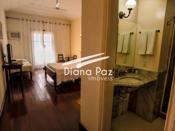Imagem Edifício Residencial com 16 Quartos à Venda, em Centro - Búzios Imagem Edifício Residencial com 16 Quartos à Venda, em Centro - Búzios