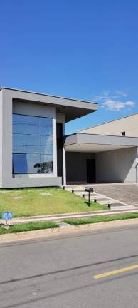 Casa com 3 Quartos à Venda, 156 m² em Jardins Barcelona - Senador Canedo