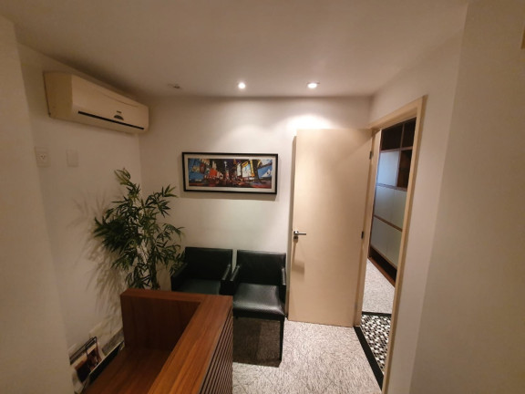 Imagem Sala Comercial à Venda, 40 m² em Centro - Niterói Imagem Sala Comercial à Venda, 40 m² em Centro - Niterói
