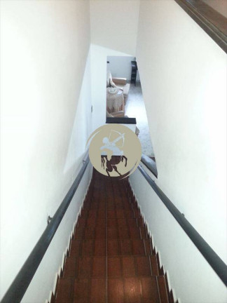 Casa com 3 Quartos à Venda, 180 m² em Gonzaga - Santos