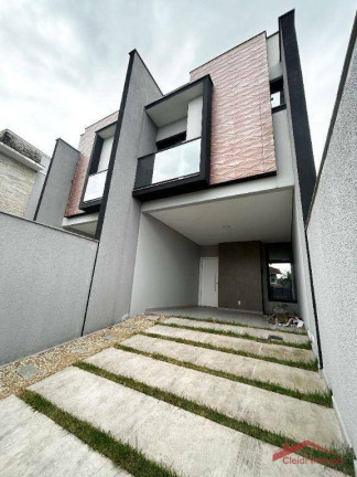 Imagem Sobrado com 3 Quartos à Venda, 122 m² em Saguaçu - Joinville