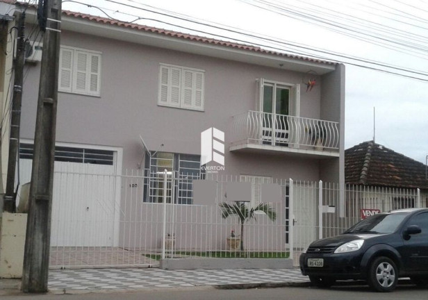 Imagem Casa com 3 Quartos à Venda, 200 m² em Camobi - Santa Maria Imagem Casa com 3 Quartos à Venda, 200 m² em Camobi - Santa Maria