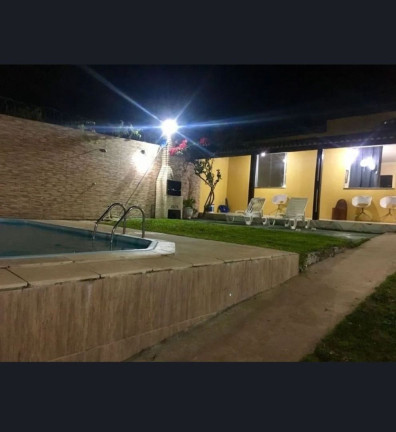 Imagem Casa com 2 Quartos à Venda, 230 m² em Arembepe - Camaçari Imagem Casa com 2 Quartos à Venda, 230 m² em Arembepe - Camaçari