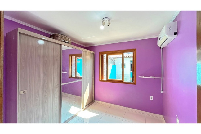 Imagem Casa com 2 Quartos à Venda, 125 m² em Hípica - Porto Alegre Imagem Casa com 2 Quartos à Venda, 125 m² em Hípica - Porto Alegre