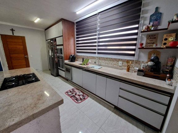 Imagem Casa de Condomínio com 3 Quartos à Venda, 260 m²
