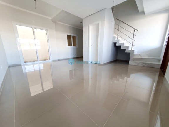 Imagem Sobrado com 3 Quartos à Venda, 123 m² em Nossa Senhora Das Graças - Canoas Imagem Sobrado com 3 Quartos à Venda, 123 m² em Nossa Senhora Das Graças - Canoas
