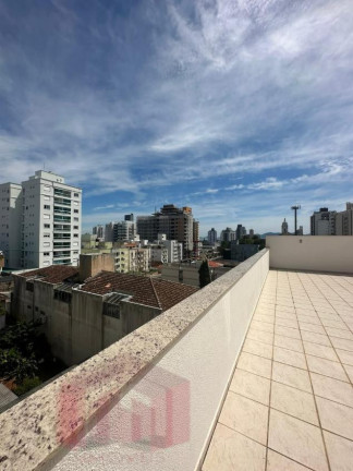 Imagem Imóvel com 2 Quartos à Venda, 214 m²
