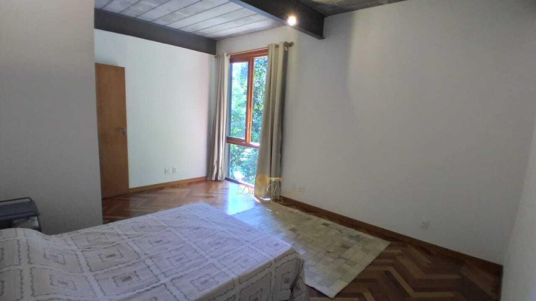 Imagem Casa com 3 Quartos à Venda, 300 m² em Vargem Grande - Teresópolis Imagem Casa com 3 Quartos à Venda, 300 m² em Vargem Grande - Teresópolis