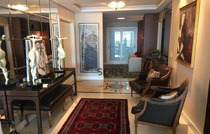 Imagem Apartamento com 3 Quartos à Venda, 375 m² em Centro - Balneário Camboriú