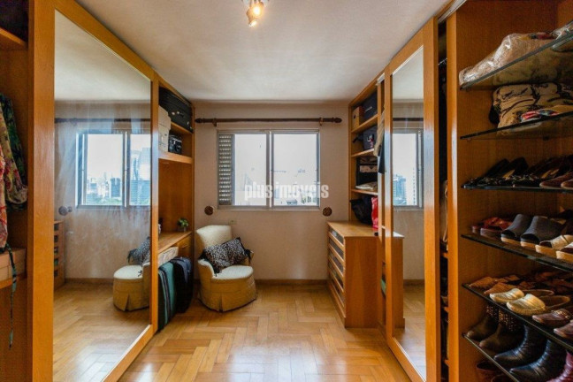 Imagem Apartamento com 5 Quartos à Venda, 480 m² em Itaim Bibi - São Paulo Imagem Apartamento com 5 Quartos à Venda, 480 m² em Itaim Bibi - São Paulo
