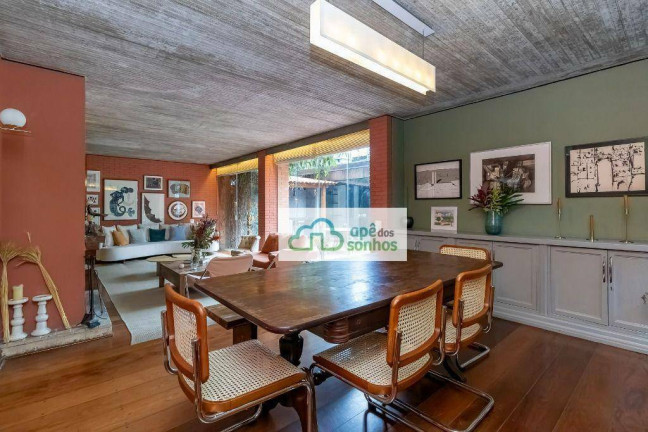 Imagem Casa com 4 Quartos à Venda, 380 m² em Alto De Pinheiros - São Paulo Imagem Casa com 4 Quartos à Venda, 380 m² em Alto De Pinheiros - São Paulo