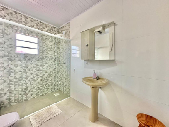 Imagem Casa com 2 Quartos à Venda, 120 m² em Araçá - Capao Da Canoa Imagem Casa com 2 Quartos à Venda, 120 m² em Araçá - Capao Da Canoa