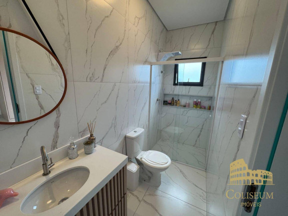 Imagem Sobrado com 3 Quartos à Venda, 140 m² em Vila Guilhermina - Praia Grande Imagem Sobrado com 3 Quartos à Venda, 140 m² em Vila Guilhermina - Praia Grande