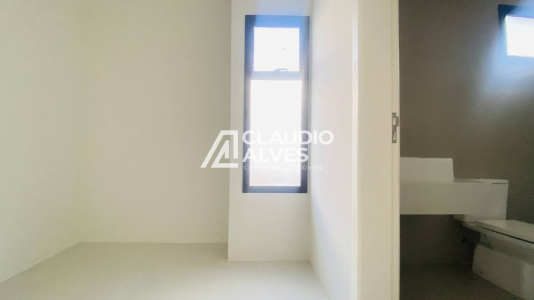 Imagem Casa de Condomínio com 3 Quartos à Venda, 242 m² em Papagaio - Feira De Santana Imagem Casa de Condomínio com 3 Quartos à Venda, 242 m² em Papagaio - Feira De Santana