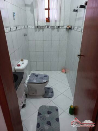 Imagem Casa com 3 Quartos à Venda, 118 m² em Jardim Yolanda - Jacareí Imagem Casa com 3 Quartos à Venda, 118 m² em Jardim Yolanda - Jacareí