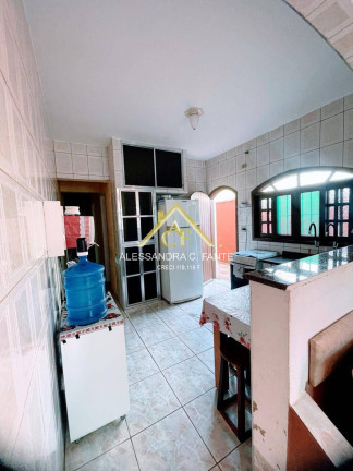 Imagem Casa com 2 Quartos à Venda, 150 m² em Vila Seabra - Mongaguá Imagem Casa com 2 Quartos à Venda, 150 m² em Vila Seabra - Mongaguá