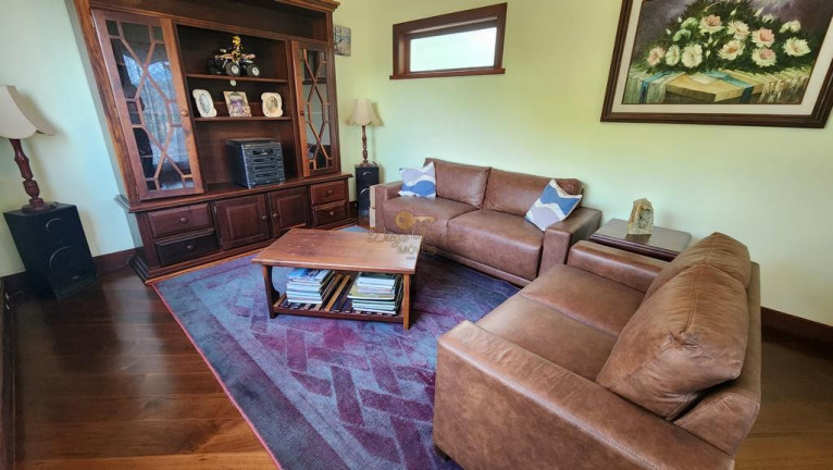 Imagem Casa com 3 Quartos à Venda, 450 m² em Golfe - Teresópolis Imagem Casa com 3 Quartos à Venda, 450 m² em Golfe - Teresópolis