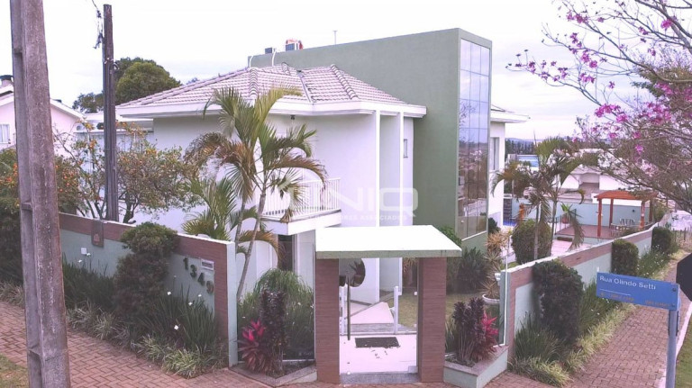 Imagem Casa com 5 Quartos à Venda, 450 m² em Pinheiros - Pato Branco Imagem Casa com 5 Quartos à Venda, 450 m² em Pinheiros - Pato Branco