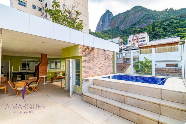 Casa com 4 Quartos à Venda, 595 m² em Humaitá - Rio De Janeiro