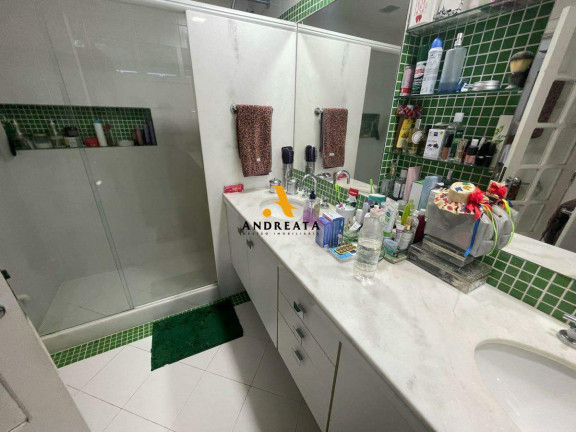 Imagem Apartamento com 4 Quartos à Venda, 235 m² em Lagoa - Rio De Janeiro Imagem Apartamento com 4 Quartos à Venda, 235 m² em Lagoa - Rio De Janeiro