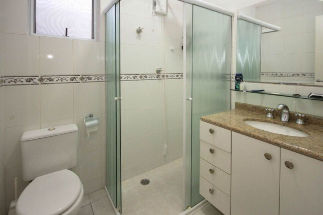 Imagem Casa com 3 Quartos à Venda, em Cambuci - São Paulo Imagem Casa com 3 Quartos à Venda, em Cambuci - São Paulo
