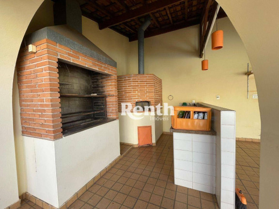 Imagem Casa com 5 Quartos à Venda ou Locação, 398 m² em Saúde - Rio Claro Imagem Casa com 5 Quartos à Venda ou Locação, 398 m² em Saúde - Rio Claro