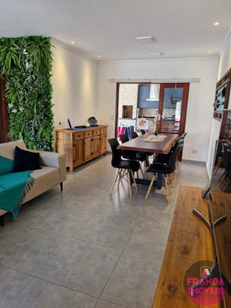 Imagem Casa com 2 Quartos à Venda, 117 m² em Centro - Ubatuba