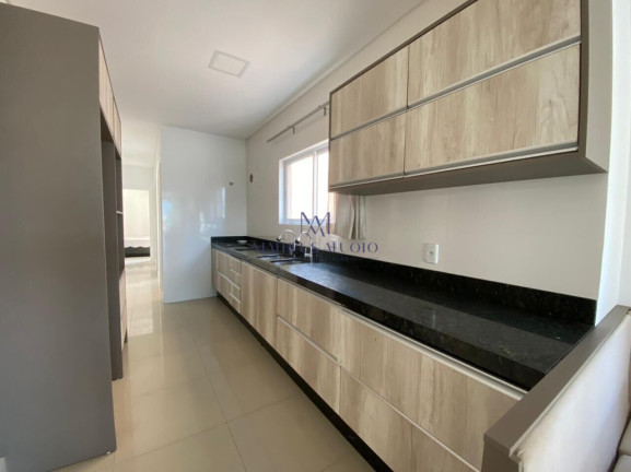 Imagem Apartamento com 3 Quartos à Venda, 107 m² em Meia Praia - Itapema