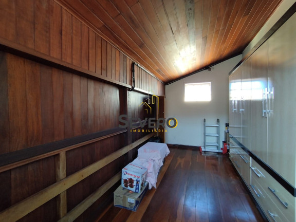 Imagem Casa com 3 Quartos à Venda, 360 m² em Piratininga - Niterói Imagem Casa com 3 Quartos à Venda, 360 m² em Piratininga - Niterói