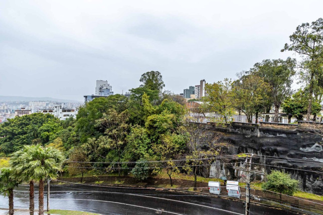 Imagem Imóvel com 3 Quartos à Venda, em Bela Vista - Porto Alegre Imagem Imóvel com 3 Quartos à Venda, em Bela Vista - Porto Alegre