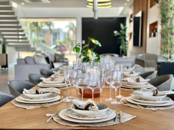 Imagem Casa com 5 Quartos à Venda, 450 m² em Centro - Capao Da Canoa Imagem Casa com 5 Quartos à Venda, 450 m² em Centro - Capao Da Canoa