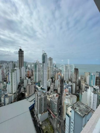 Imagem Apartamento com 4 Quartos à Venda, 233 m² em Centro - Balneário Camboriú Imagem Apartamento com 4 Quartos à Venda, 233 m² em Centro - Balneário Camboriú
