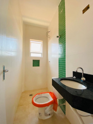 Imagem Sobrado com 2 Quartos à Venda, 57 m² em Maracanã - Praia Grande Imagem Sobrado com 2 Quartos à Venda, 57 m² em Maracanã - Praia Grande