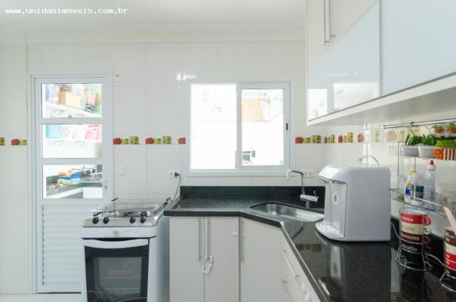 Imagem Casa com 3 Quartos à Venda, 120 m² em Vila Santa Catarina - São Paulo