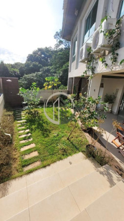 Imagem Casa com 3 Quartos para Alugar, 247 m² em Enseada - Guarujá