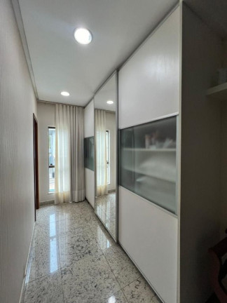 Imagem Sobrado com 4 Quartos à Venda, 473 m² em Loteamento Portal Do Sol I - Goiânia Imagem Sobrado com 4 Quartos à Venda, 473 m² em Loteamento Portal Do Sol I - Goiânia