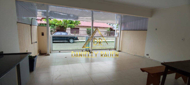 Imagem Casa com 3 Quartos à Venda, 94 m² em Itacolomi - Balneário Piçarras Imagem Casa com 3 Quartos à Venda, 94 m² em Itacolomi - Balneário Piçarras
