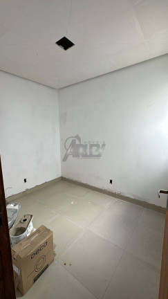 Imagem Casa com 2 Quartos à Venda, 100 m² em Montes Claros Imagem Casa com 2 Quartos à Venda, 100 m² em Montes Claros