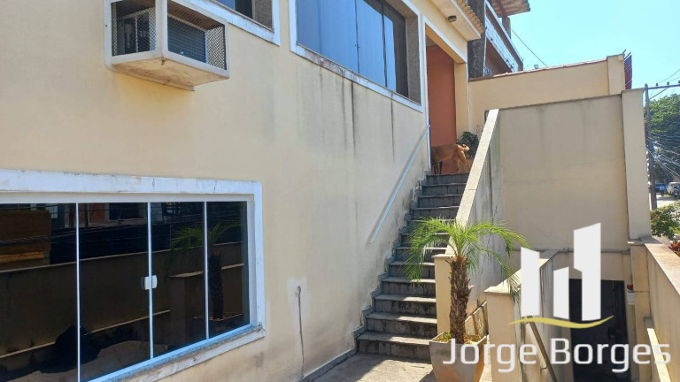 Imagem Casa com 3 Quartos à Venda, 360 m² em Pitangueiras - Rio De Janeiro Imagem Casa com 3 Quartos à Venda, 360 m² em Pitangueiras - Rio De Janeiro